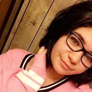 Meet your Posher, Paige